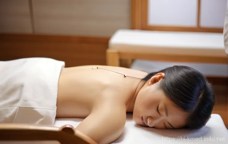 한의학과 재활 치료 사례 - **Acupuncture and Moxibustion for Back Pain Relief**
    A serene indoor scene at a modern Korean me...